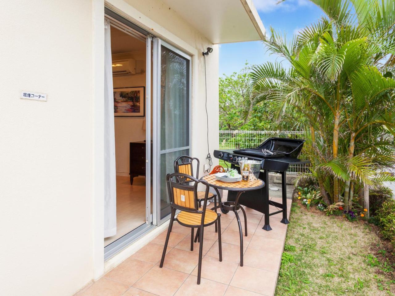Kariyushi Condominium Resort Residential Del Sol Okinawa 우루마 외부 사진
