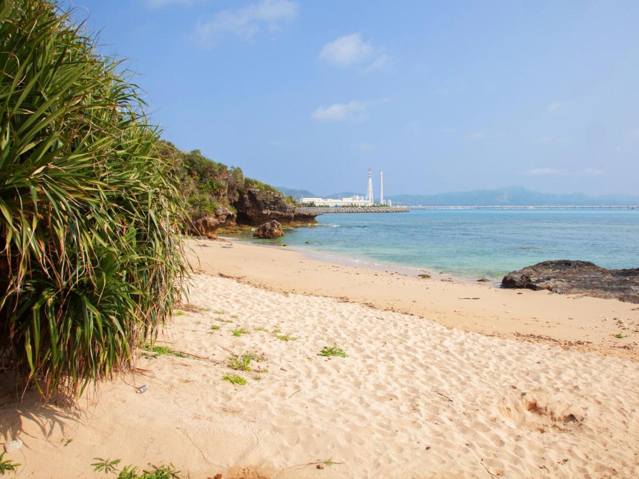 Kariyushi Condominium Resort Residential Del Sol Okinawa 우루마 외부 사진